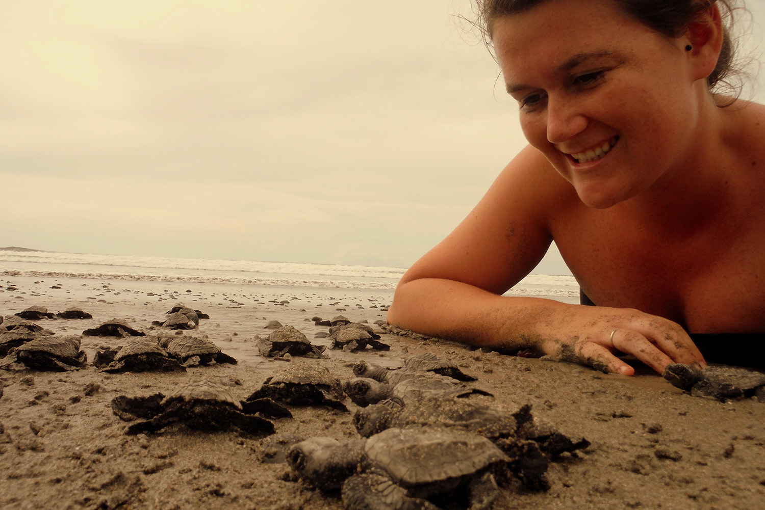 Kendra Button - Sea Turtle Research Assistant in Costa Rica