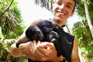 Mitch Thomas - Primate & Manatee Rehabilitation in Belize