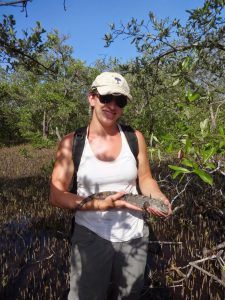 Stephanie Boone - Investigative Wildlife Research, Honduras