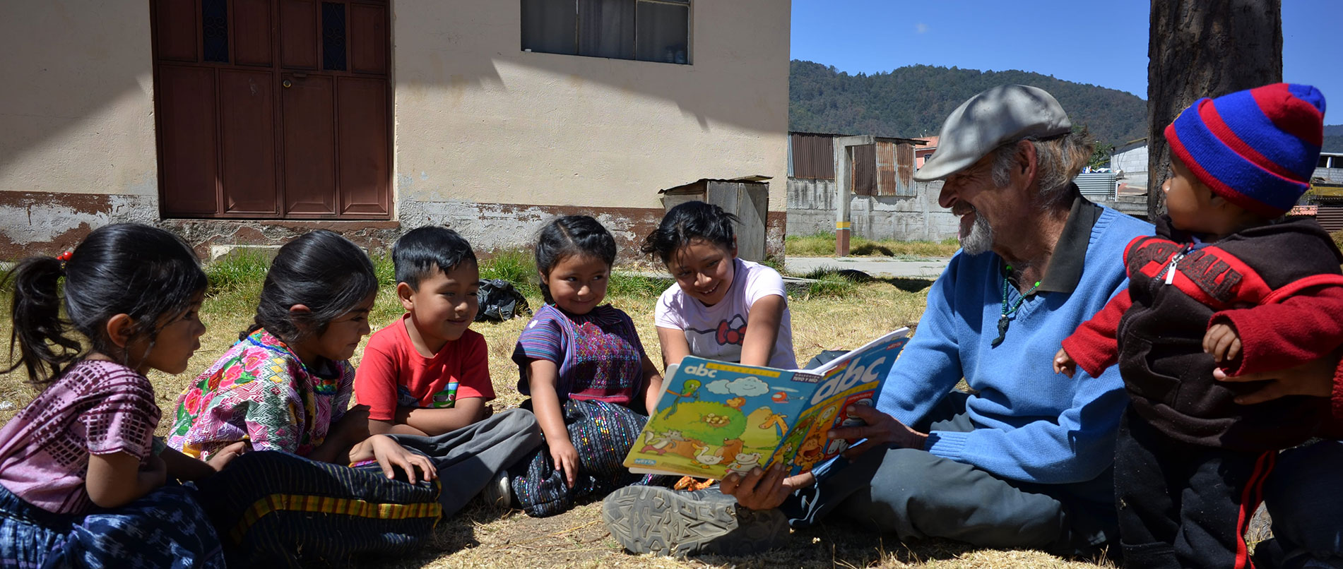 Teaching-and-Education-Volunteer-in-Guatemala-cover